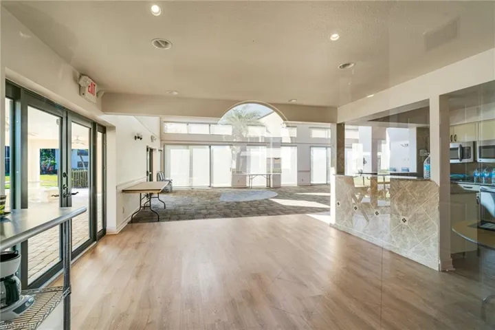 8430 Charter Club Cir # 16, Fort Myers Fl 33919