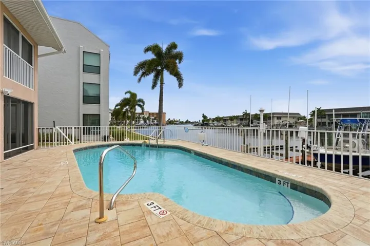 4206 Se 20th Pl 105, Cape Coral, Florida 33904