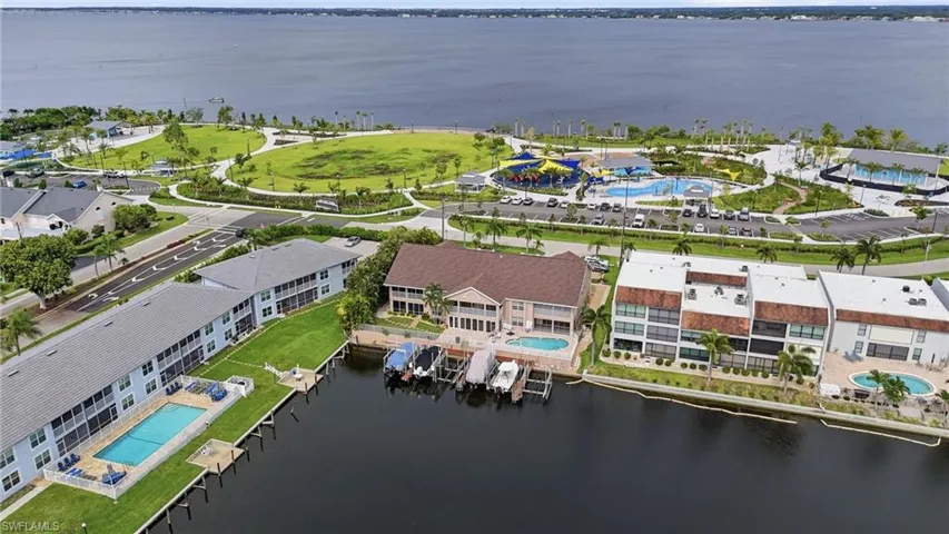 4206 Se 20th Pl 105, Cape Coral, Florida 33904