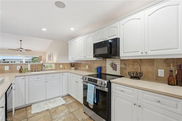 4206 Se 20th Pl 105, Cape Coral, Florida 33904