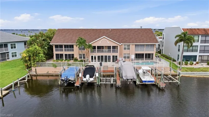 4206 Se 20th Pl 105, Cape Coral, Florida 33904