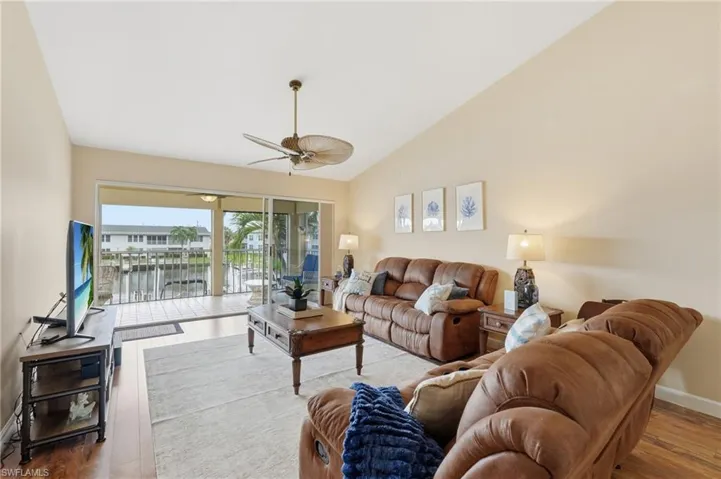 4206 Se 20th Pl 105, Cape Coral, Florida 33904