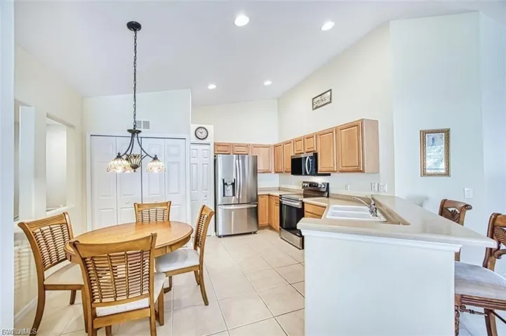 10135  Colonial Country Club  BLVD, Fort Myers, FL 33913