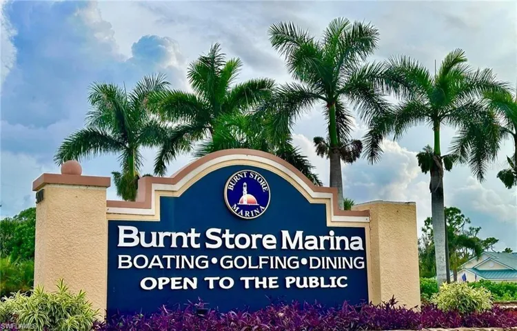 Nearby Marina