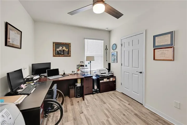 1616 Ne 6th Pl, Cape Coral, Florida 33909