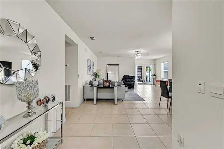 1616 Ne 6th Pl, Cape Coral, Florida 33909