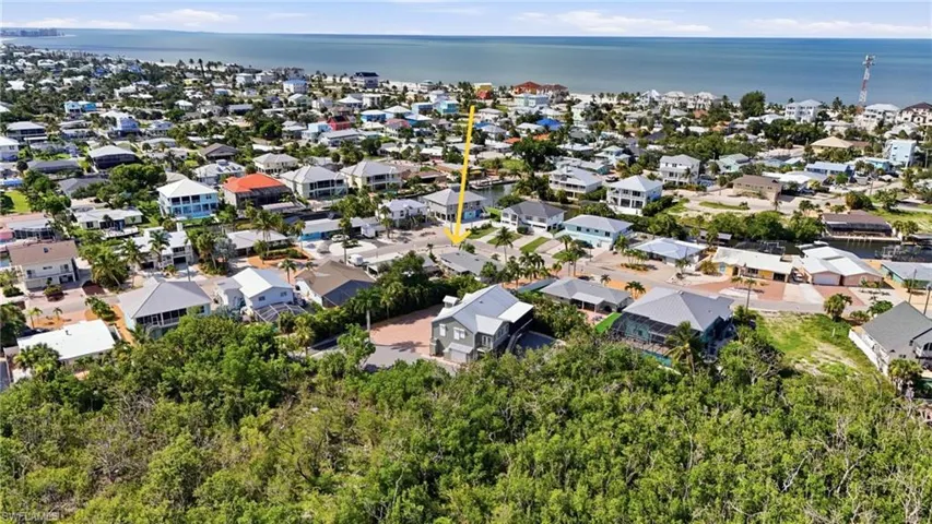 Aerial perspective showcasing a residential area with proximity to the Beach and the Gulf of Mexico!!!