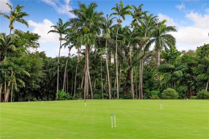 108 Wilderness DR # 232, NAPLES FL 34105