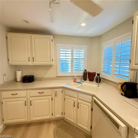 57  High Point W CIR, Naples, FL 34103