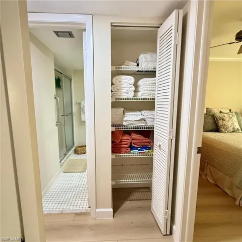 57  High Point W CIR, Naples, FL 34103