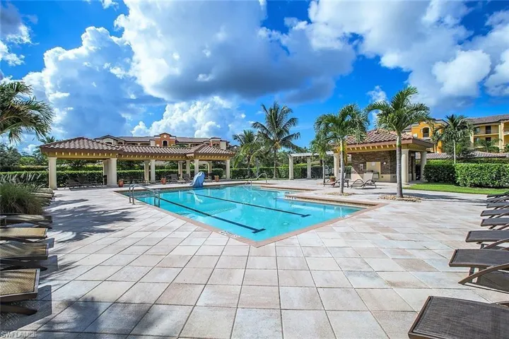9844  Venezia  CIR, Naples, FL 34113