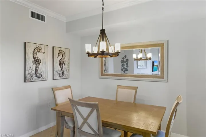 9844  Venezia  CIR, Naples, FL 34113