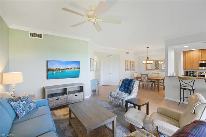 9844  Venezia  CIR, Naples, FL 34113