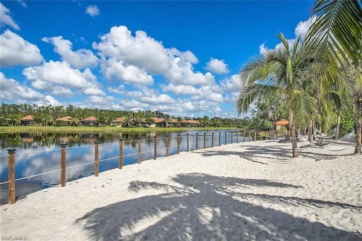 9844  Venezia  CIR, Naples, FL 34113