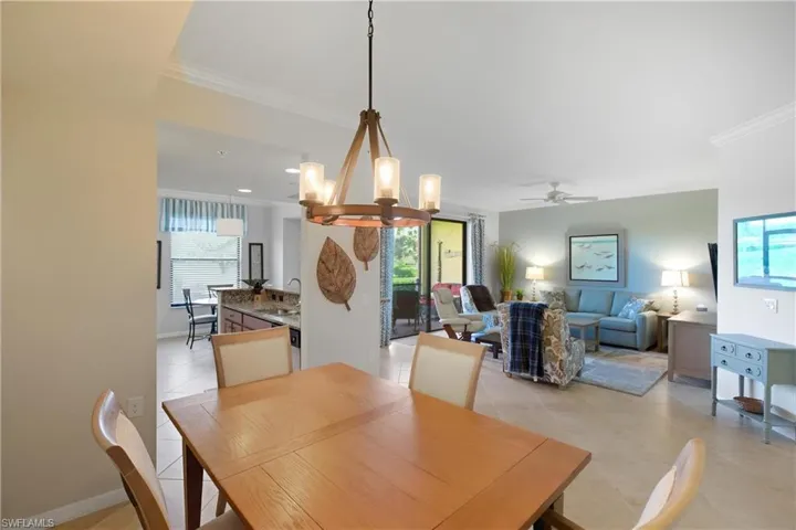 9844  Venezia  CIR, Naples, FL 34113
