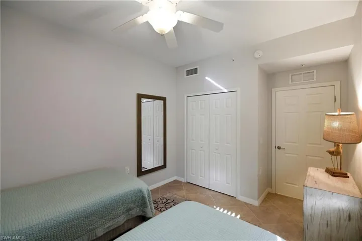 9844  Venezia  CIR, Naples, FL 34113