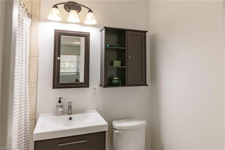 6205  Saint Andrews N CIR, Fort Myers, FL 33919