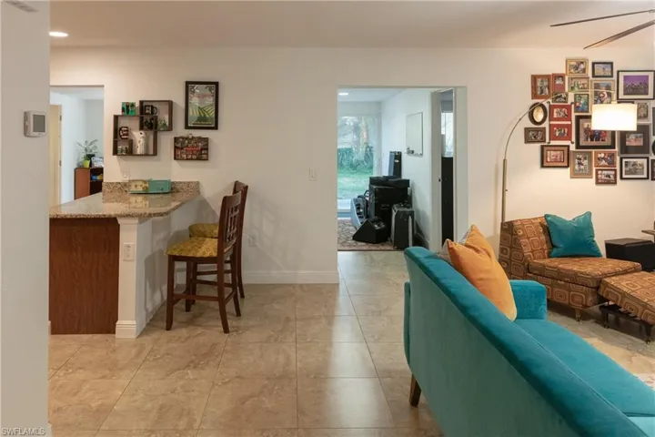 6205  Saint Andrews N CIR, Fort Myers, FL 33919