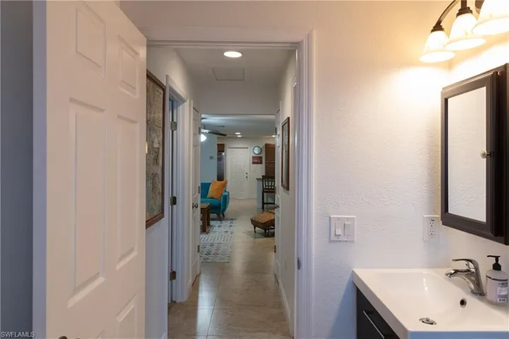 6205  Saint Andrews N CIR, Fort Myers, FL 33919