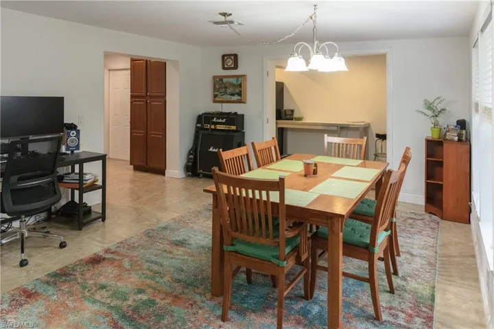 6205  Saint Andrews N CIR, Fort Myers, FL 33919