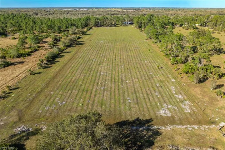 Drone / aerial view featuring a rural view