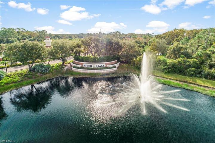 River Hall~A Unique Lifestyle