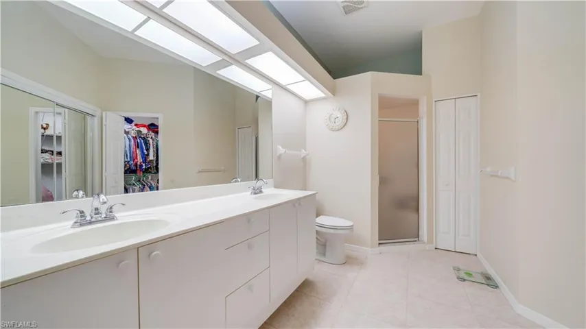 12774 Devonshire Lakes Cir, Fort Myers, Florida 33913