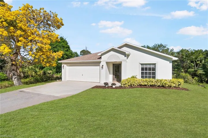 560  12th SE ST, Naples, FL 34117