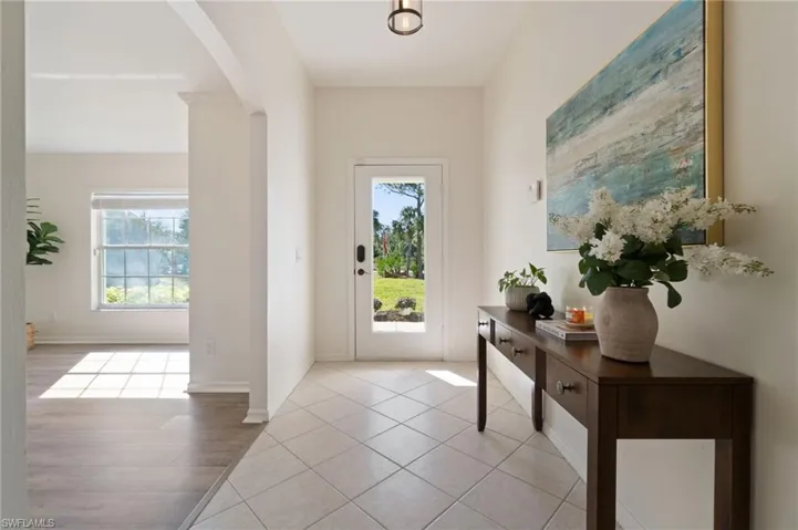 560  12th SE ST, Naples, FL 34117