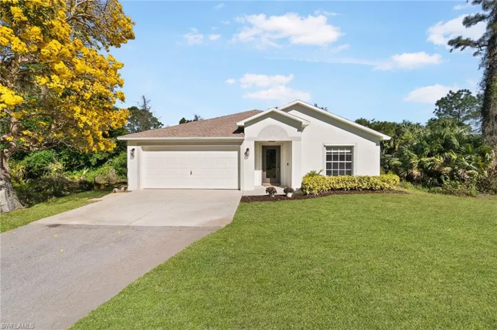 560  12th SE ST, Naples, FL 34117