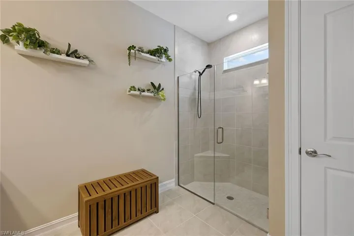 16504  Seagate  PL, Bonita Springs, FL 34135