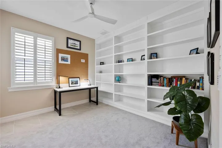 16504  Seagate  PL, Bonita Springs, FL 34135