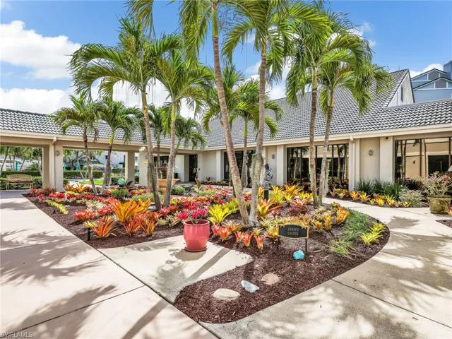 405 Arbor Lake Dr 4-103, Naples, Florida 34110