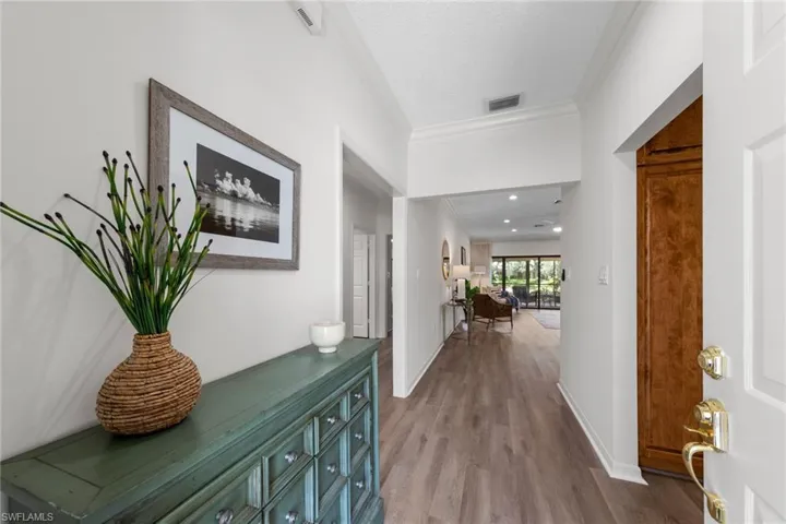 405 Arbor Lake Dr 4-103, Naples, Florida 34110