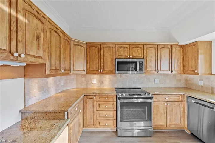 405 Arbor Lake Dr 4-103, Naples, Florida 34110