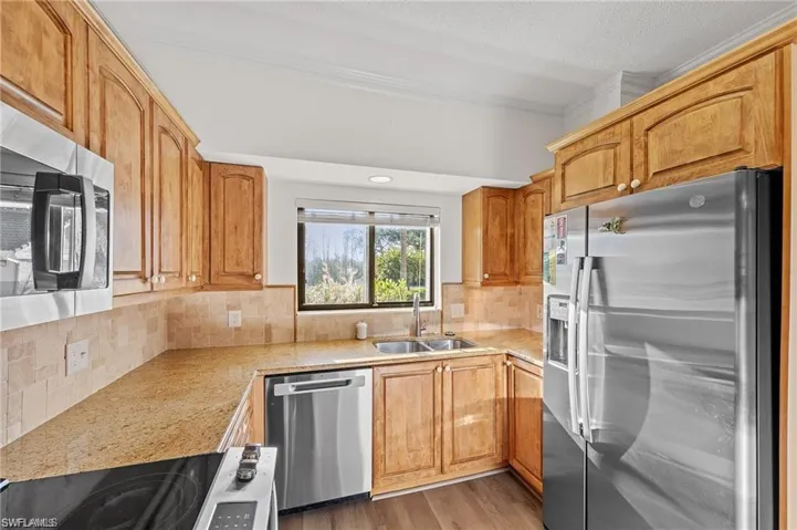 405 Arbor Lake Dr 4-103, Naples, Florida 34110