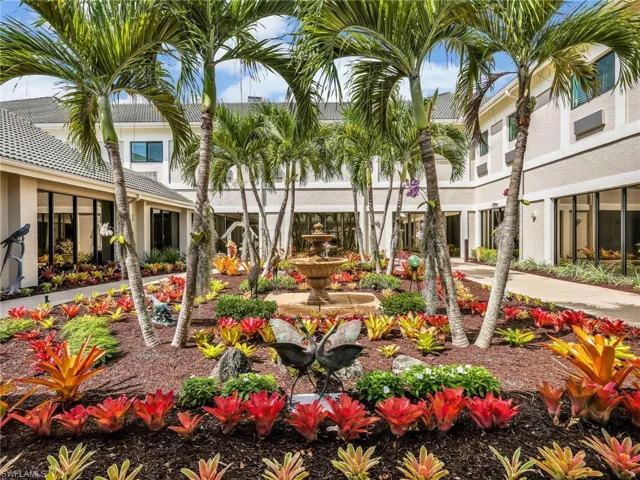 405 Arbor Lake Dr 4-103, Naples, Florida 34110