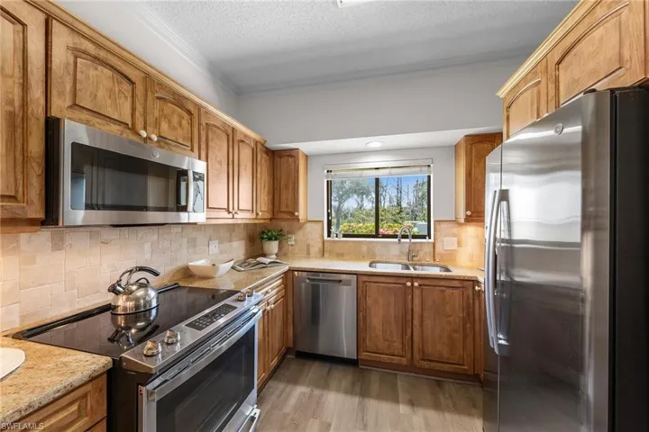 405 Arbor Lake Dr 4-103, Naples, Florida 34110