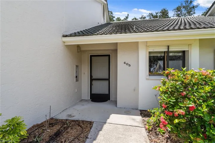 405 Arbor Lake Dr 4-103, Naples, Florida 34110