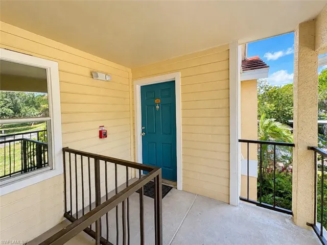 12591 Equestrian Cir 1202, Fort Myers, Florida 33907