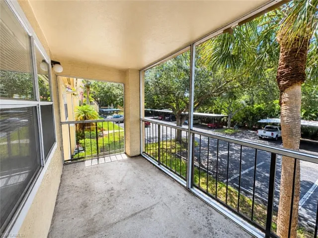12591 Equestrian Cir 1202, Fort Myers, Florida 33907