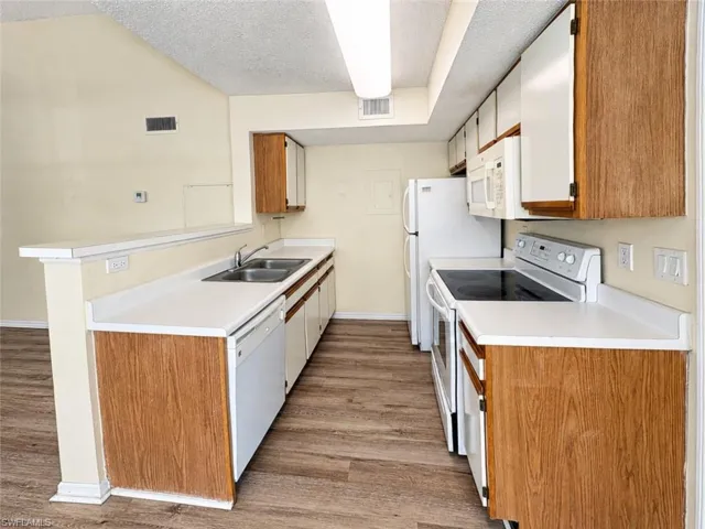 12591 Equestrian Cir 1202, Fort Myers, Florida 33907