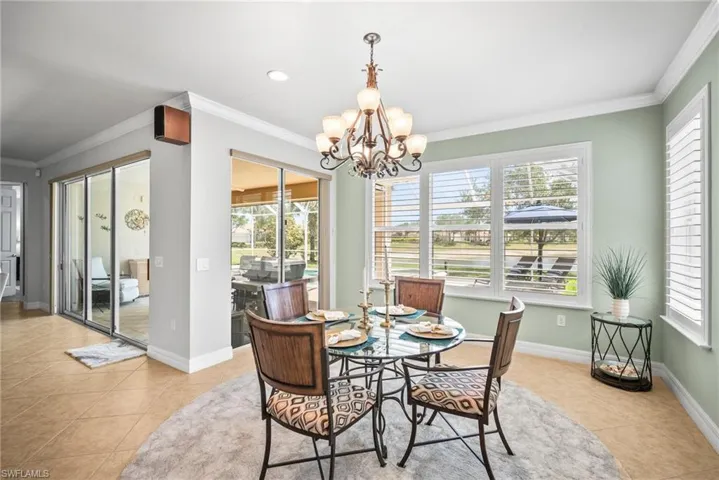 8629  Julia  LN, Naples, FL 34114