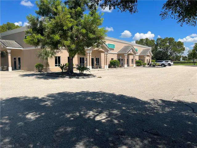 3351  Marinatown  LN, North Fort Myers, FL 33903
