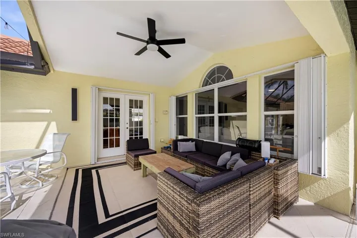 9986 Mar Largo Cir, Fort Myers, Florida 33919