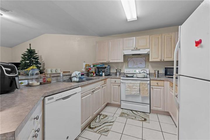 129-131  Jenna S AVE, Lehigh Acres, FL 33973