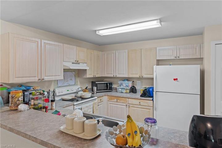 129-131  Jenna S AVE, Lehigh Acres, FL 33973