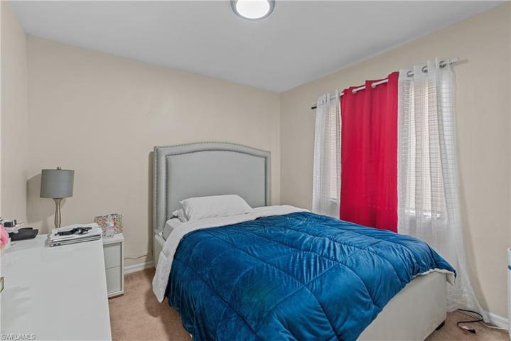 129-131  Jenna S AVE, Lehigh Acres, FL 33973