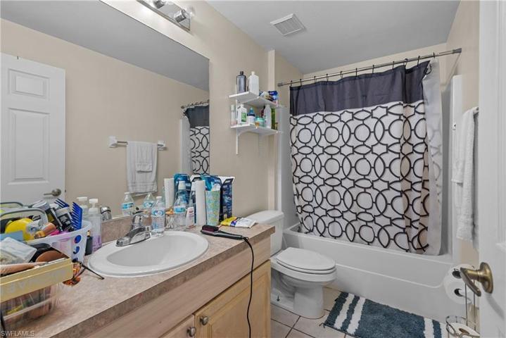 129-131  Jenna S AVE, Lehigh Acres, FL 33973