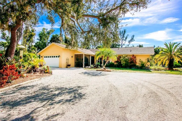 Shell circular driveway